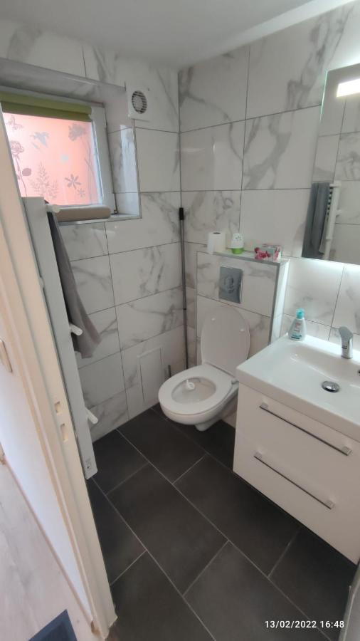 Studio Deluxe Marc Strasbourg Luaran gambar